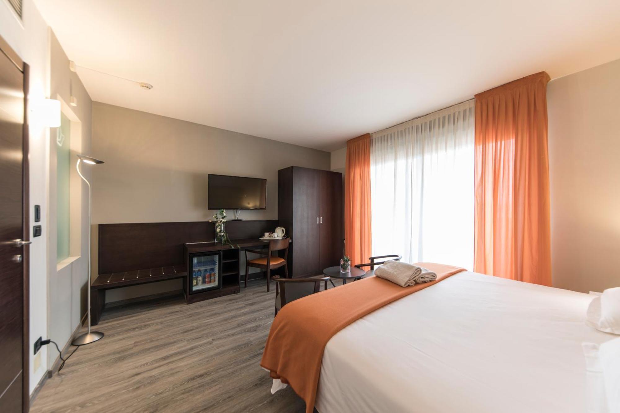 Hotel Donatello Imola Exteriér fotografie