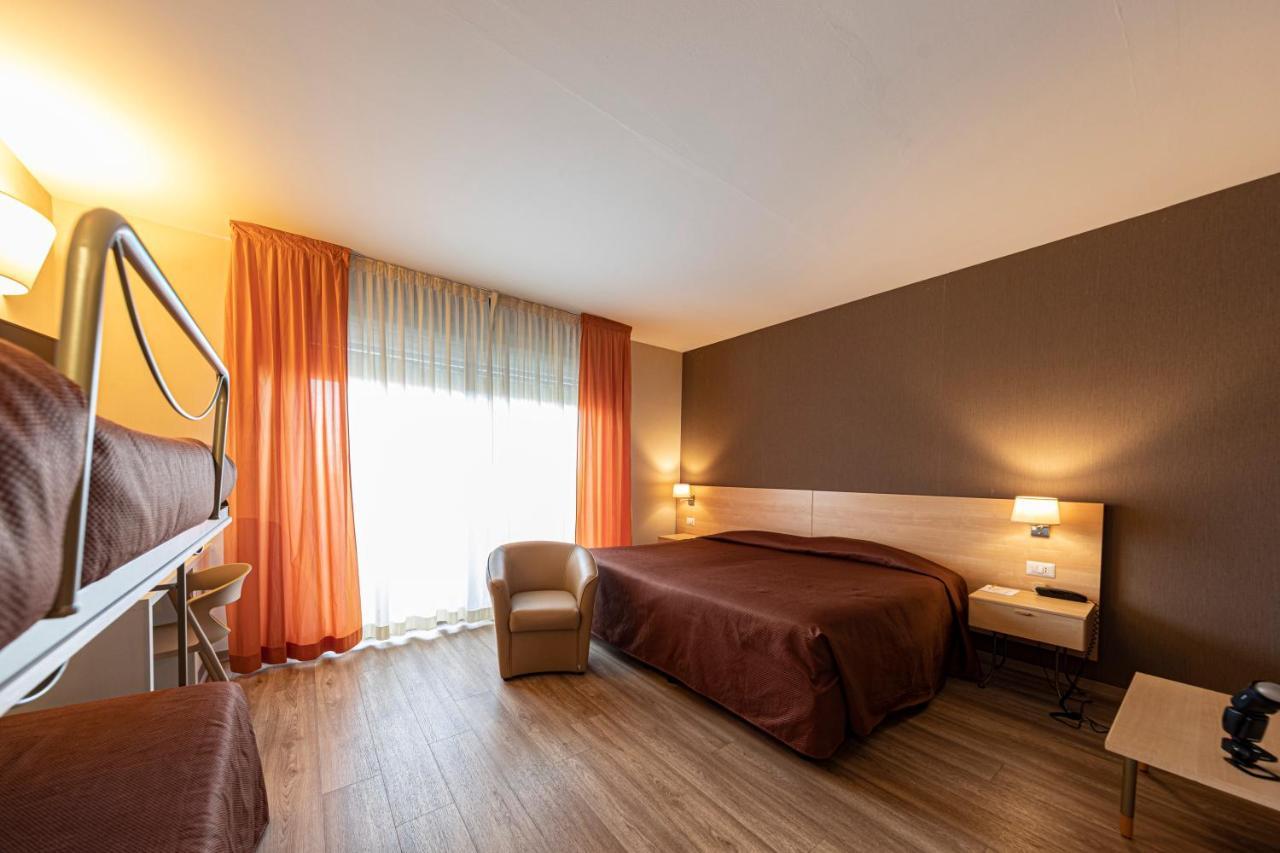 Hotel Donatello Imola Exteriér fotografie